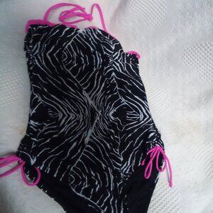 1pc Zebra Swimsuit Womens L